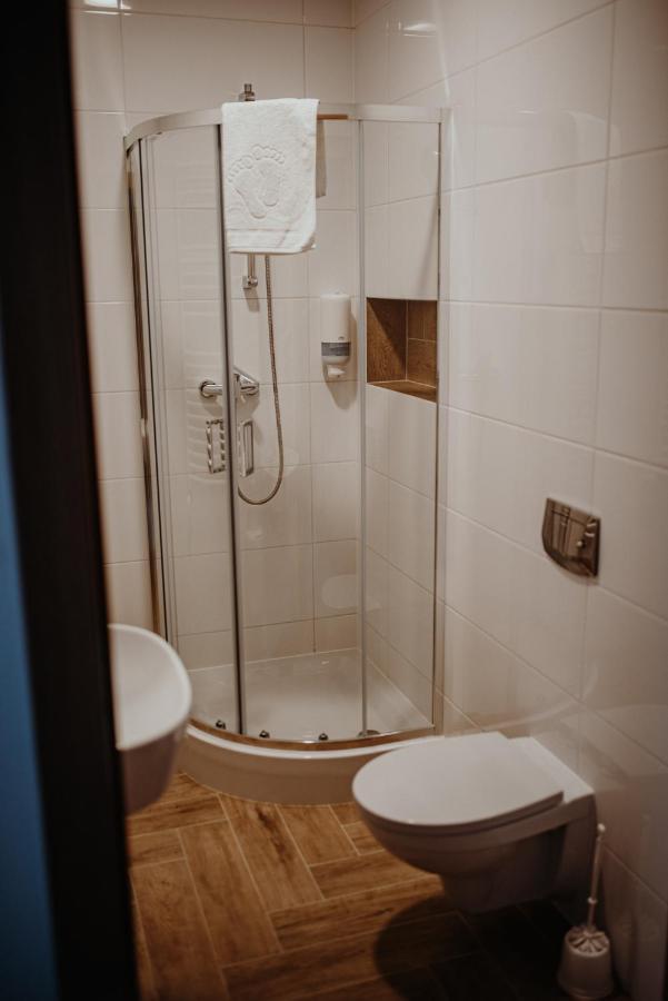 Dom Weselny Ludmila Bed and Breakfast Kraśnik Exterior foto